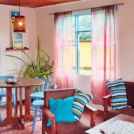 Montana Linda Guest House โอรอซี ภายนอก รูปภาพ