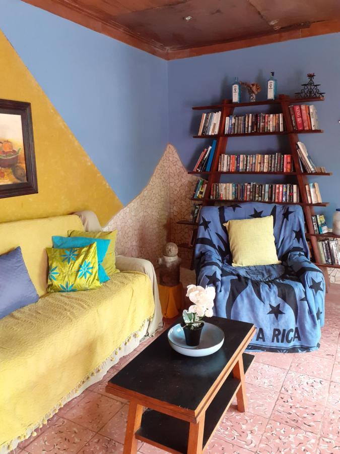 Montana Linda Guest House โอรอซี ภายนอก รูปภาพ