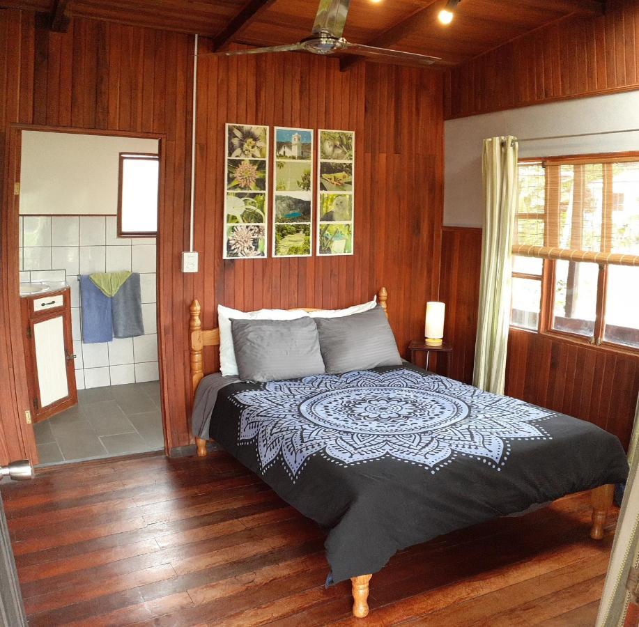 Montana Linda Guest House โอรอซี ภายนอก รูปภาพ