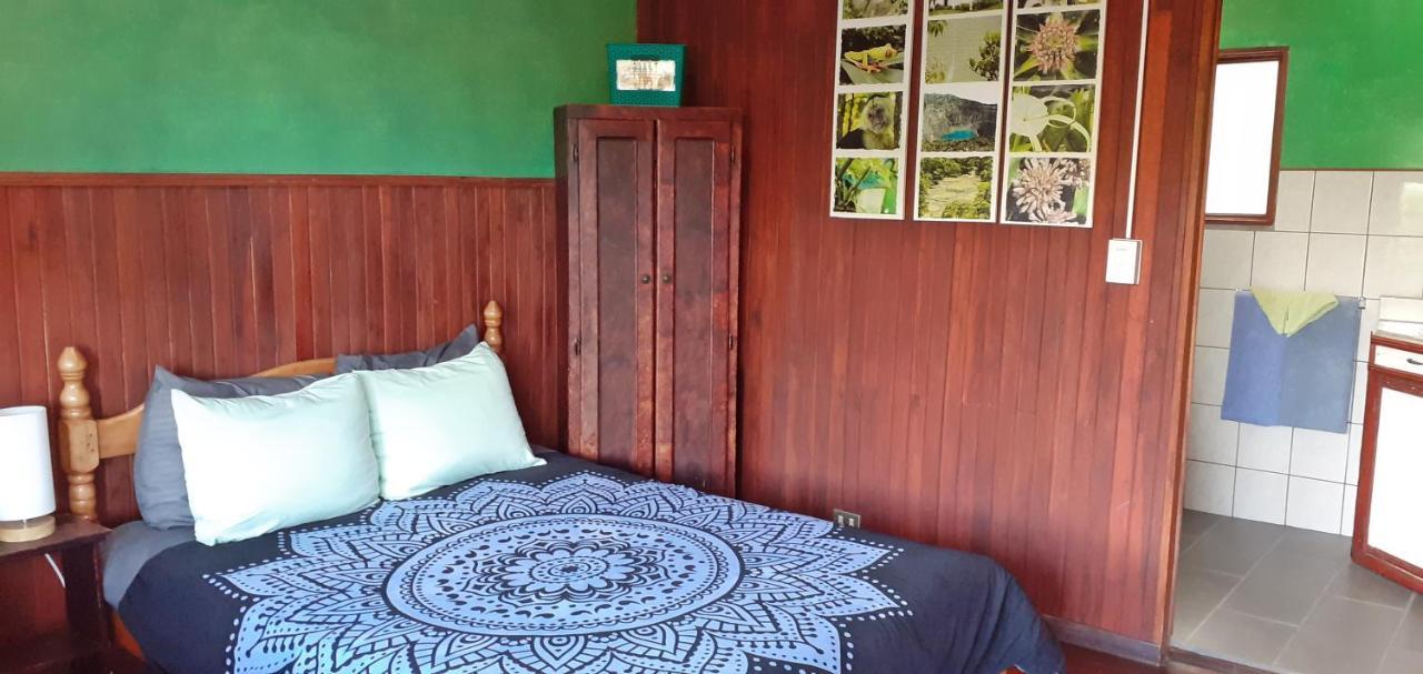 Montana Linda Guest House โอรอซี ภายนอก รูปภาพ